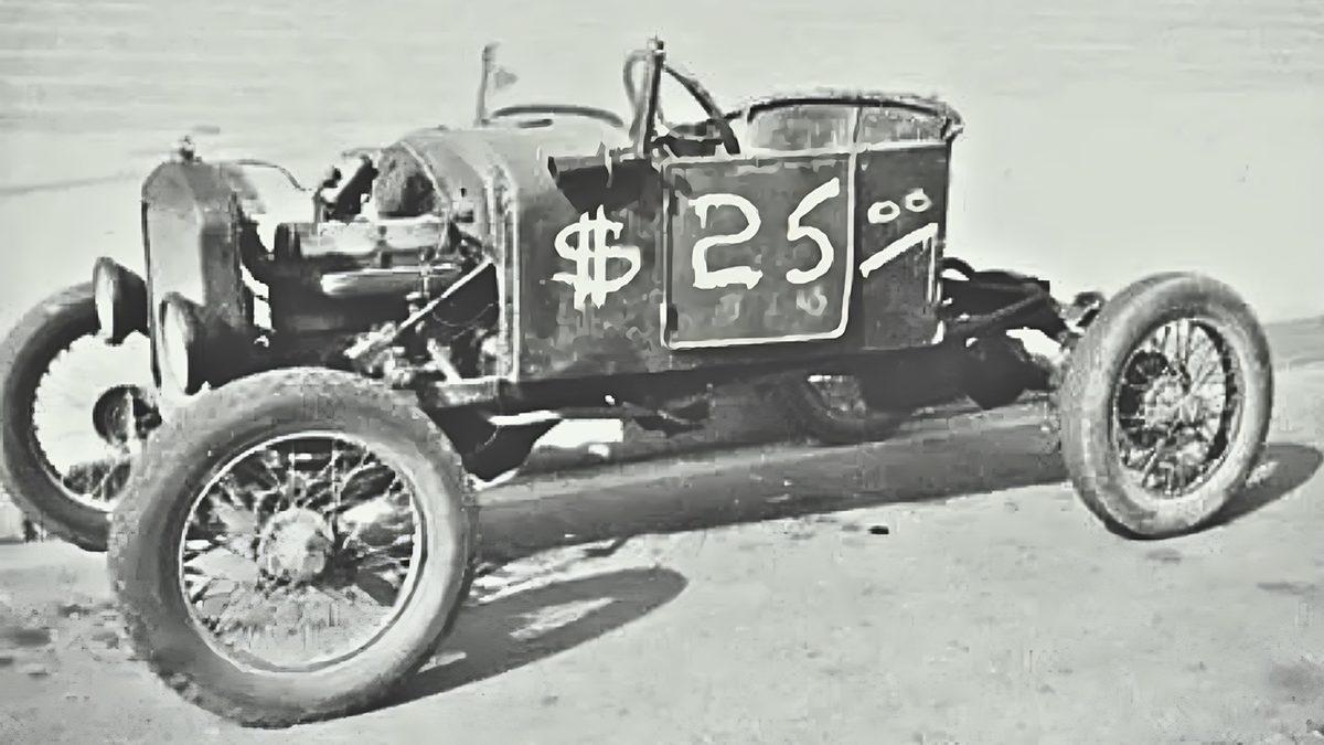 Rap Müzik Eşliğinde Okuyun: İstediğiniz Zaman Zıp Zıp Zıplatabildiğiniz “Lowrider” Arabalar Nasıl Ortaya Çıktı?