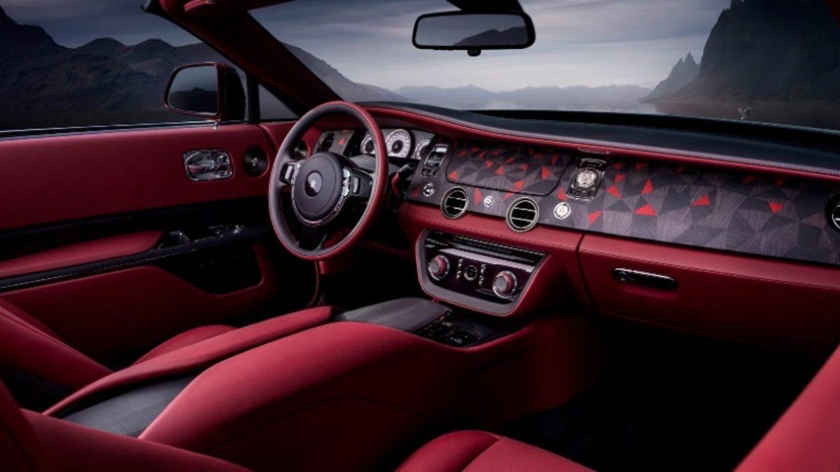 Eşsiz Tasarımıyla Rolls-Royce La Rose Noire Karşınızda: Aracı Türkiye’ye Getirmek, 115 Milyon Dolar!