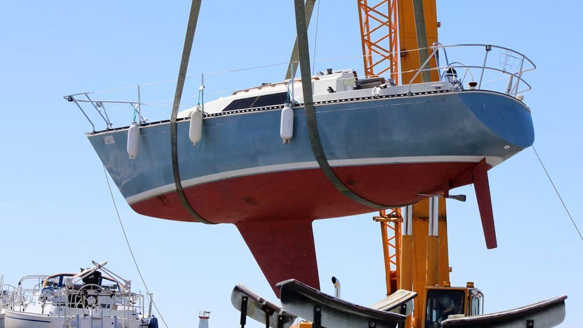 Titanik’ten Bu Yana Akıllarda Tek Bir Soru: Gemiler, Frenleri Olmamasına Rağmen Durmayı Nasıl Başarıyorlar?