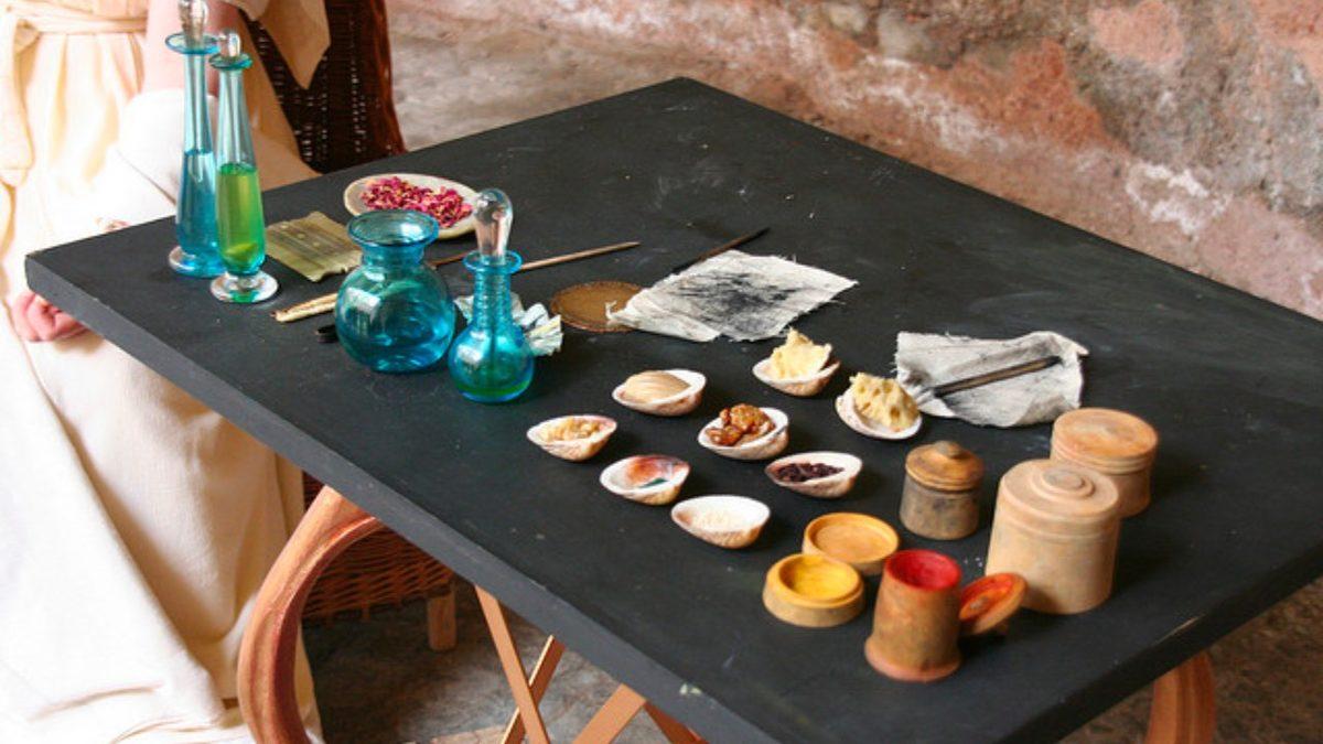 Antik Romalıların Güzellik Uğruna Neler Kullandığını Öğrenince Şimdinin Bakım Ürünlerine Şükredeceksiniz!