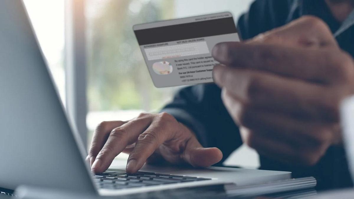 E-Ticarette En Çok Satış Yapan Sektörler Açıklandı