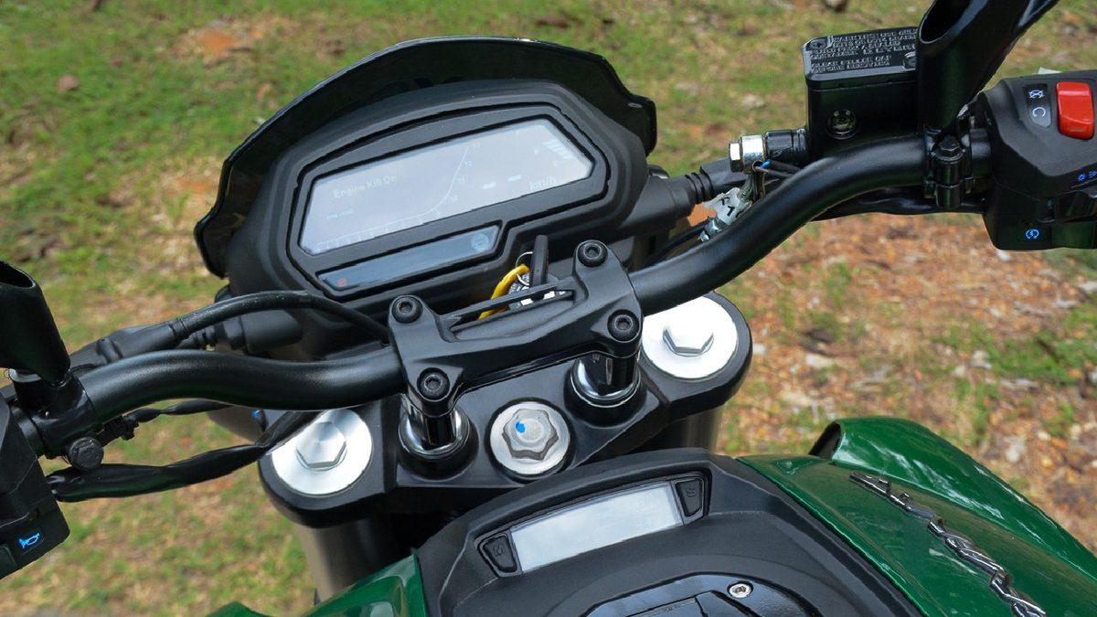 Şık Tasarımıyla Dikkat Çeken Bajaj Dominar D400’ün Fiyatı ve Öne Çıkan Özellikleri