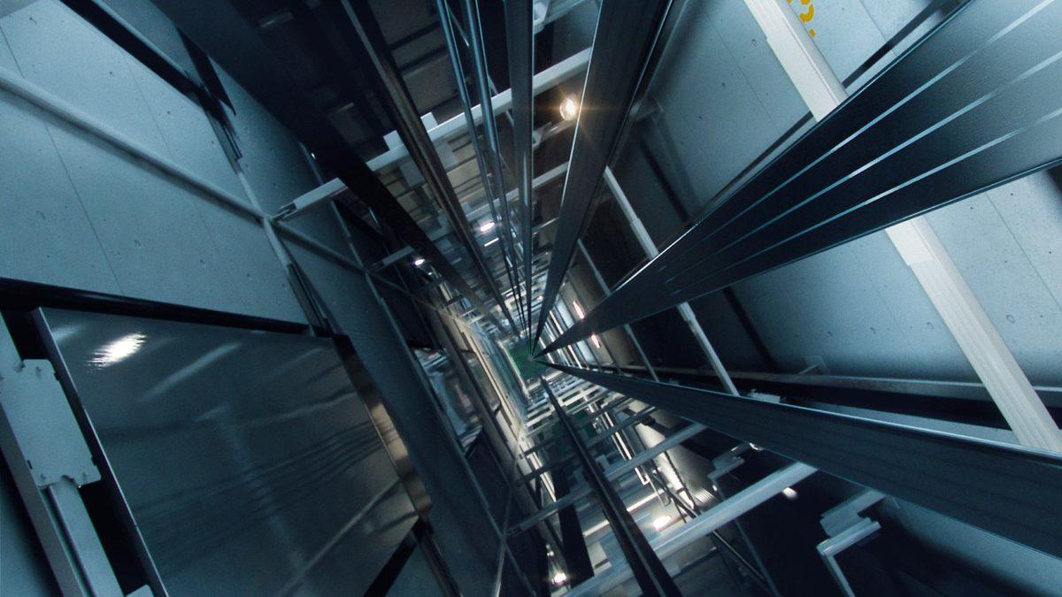 İçinde Bulunduğunuz Asansörün Halatlarından Biri Koparsa Neler Olur?