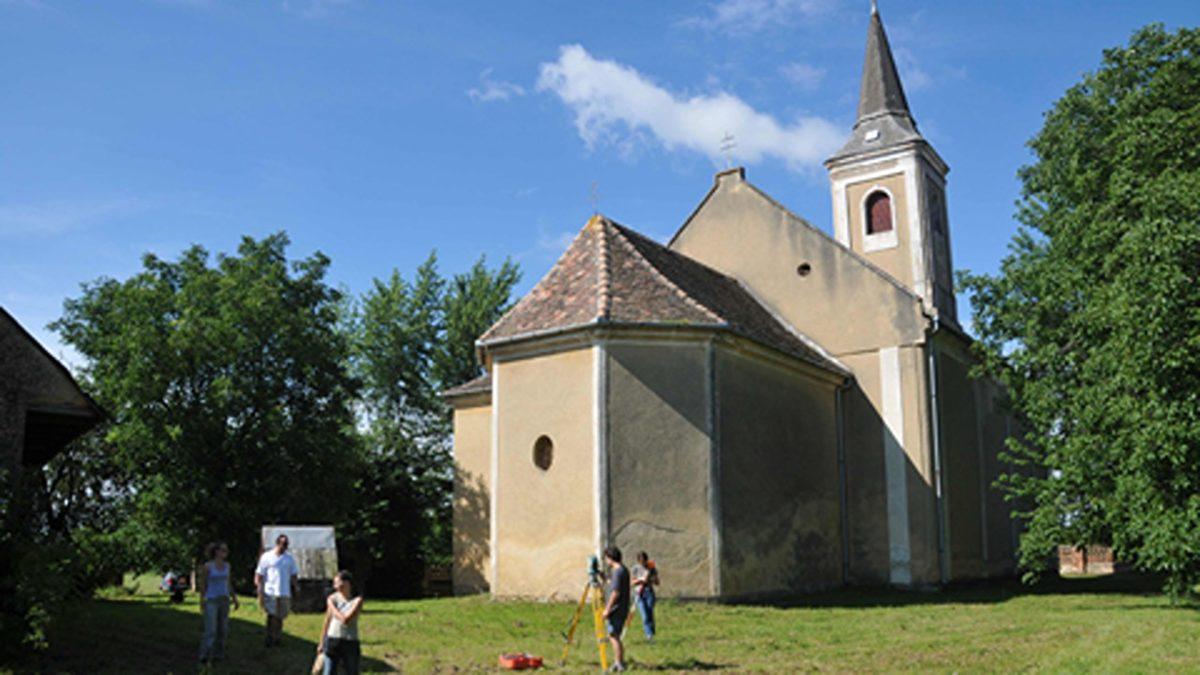 Kalbi Başka, Bedeni Başka Yerde: Kanuni Sultan Süleyman’ın İç Organları Çıkarılıp Nereye Gömüldü?