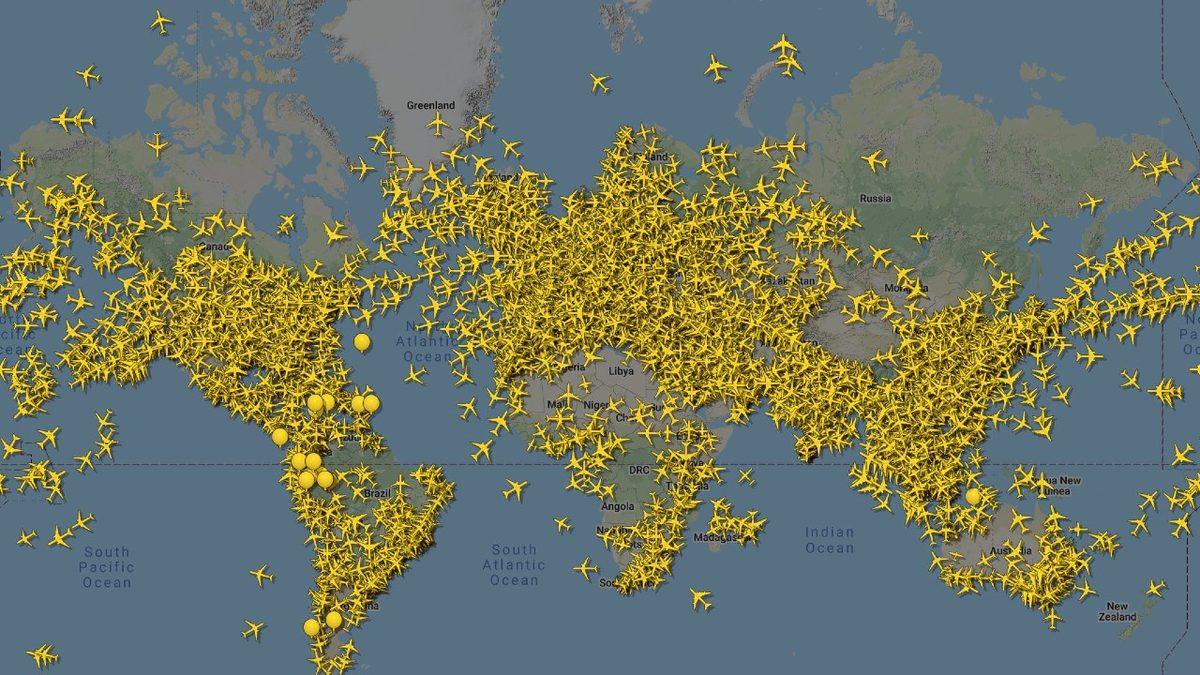 Havada 1000 km/sa Hıza Ulaşabilen Uçaklar, Nasıl Oluyor da Çarpışmadan Uçabiliyorlar?