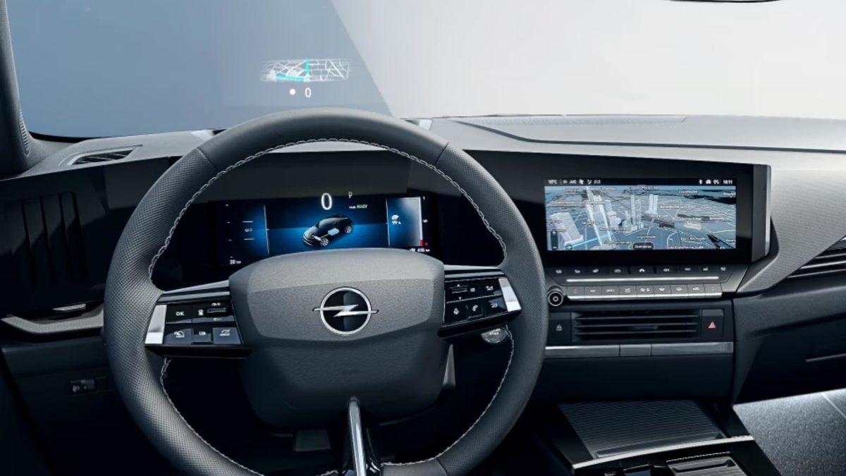 418 Km Menzile Sahip Elektrikli Opel Astra, Türkiye’de Satışa Sunuldu