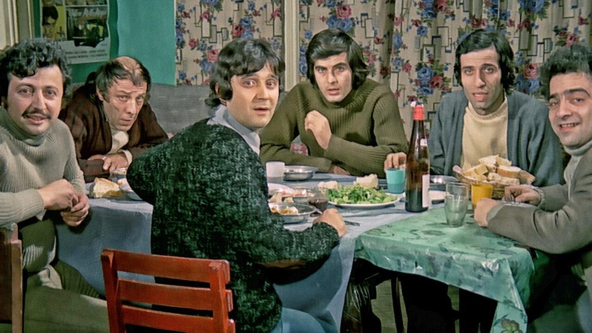 Herkesin En Az Bir Filmini Sevdiği Yeşilçam Efsanesi Ertem Eğilmez’in En İyi Filmleri