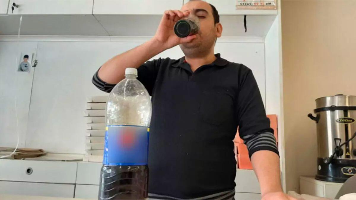 Her Gün 2,5 Litre Su Yerine Kola İçsek Ne Olurdu? Emin Olun, Hiç İstemezdiniz!