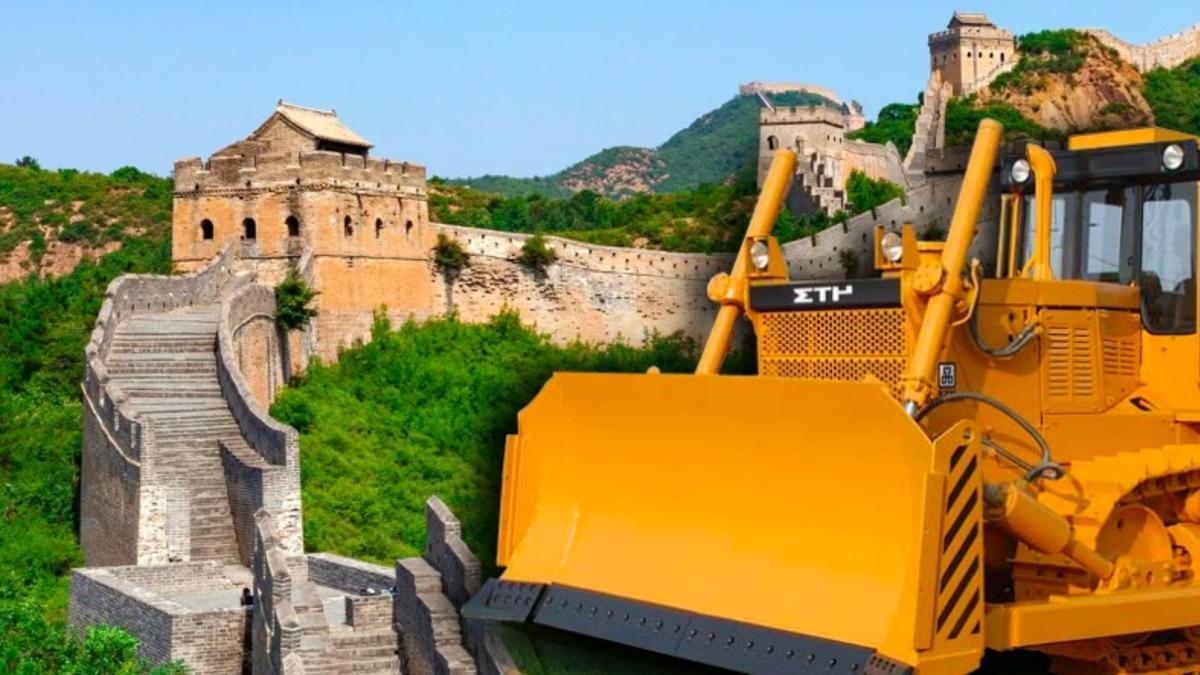 İki İşçi, "Kestirme Yol" Açmak İçin Çin Seddi’nin Bir Bölümünü Yıktı