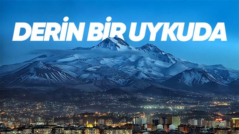 Aktif Bir Volkan Olan Erciyes Dağı Bir Gün Patlayabilir mi? 6 Şubat Depremleri ile Bağlantısı Ne?