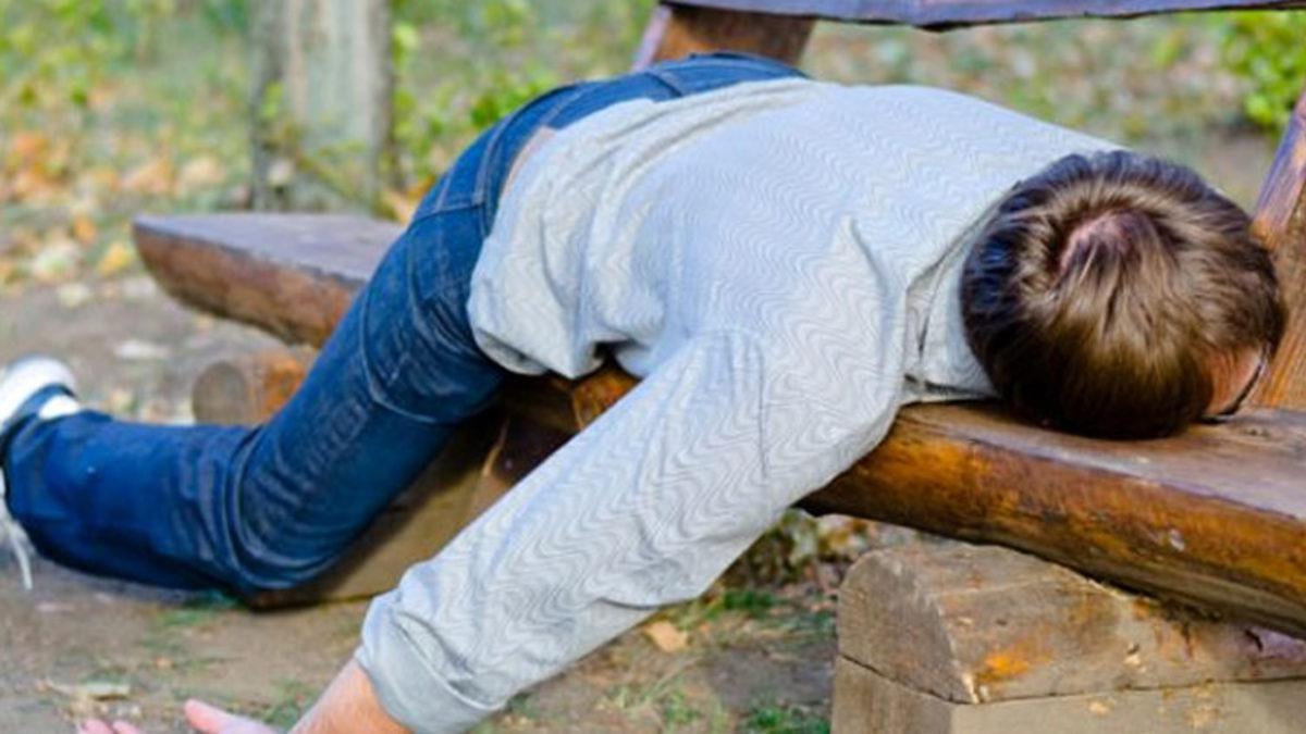 İnsanları İçmeden Sarhoş Eden 