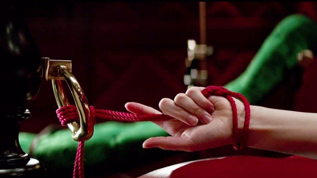 Acıdan Haz Duymaktan Daha Fazlası: Mazoşizm Nedir? Mazoşist Kişilerin 10 Özelliği