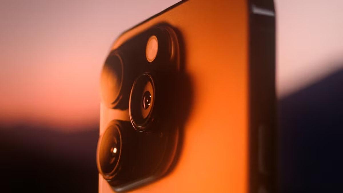 Apple, Söylentilerin Aksine Yalnızca iPhone 15 Pro Max’in Fiyatına Zam Yapabilir