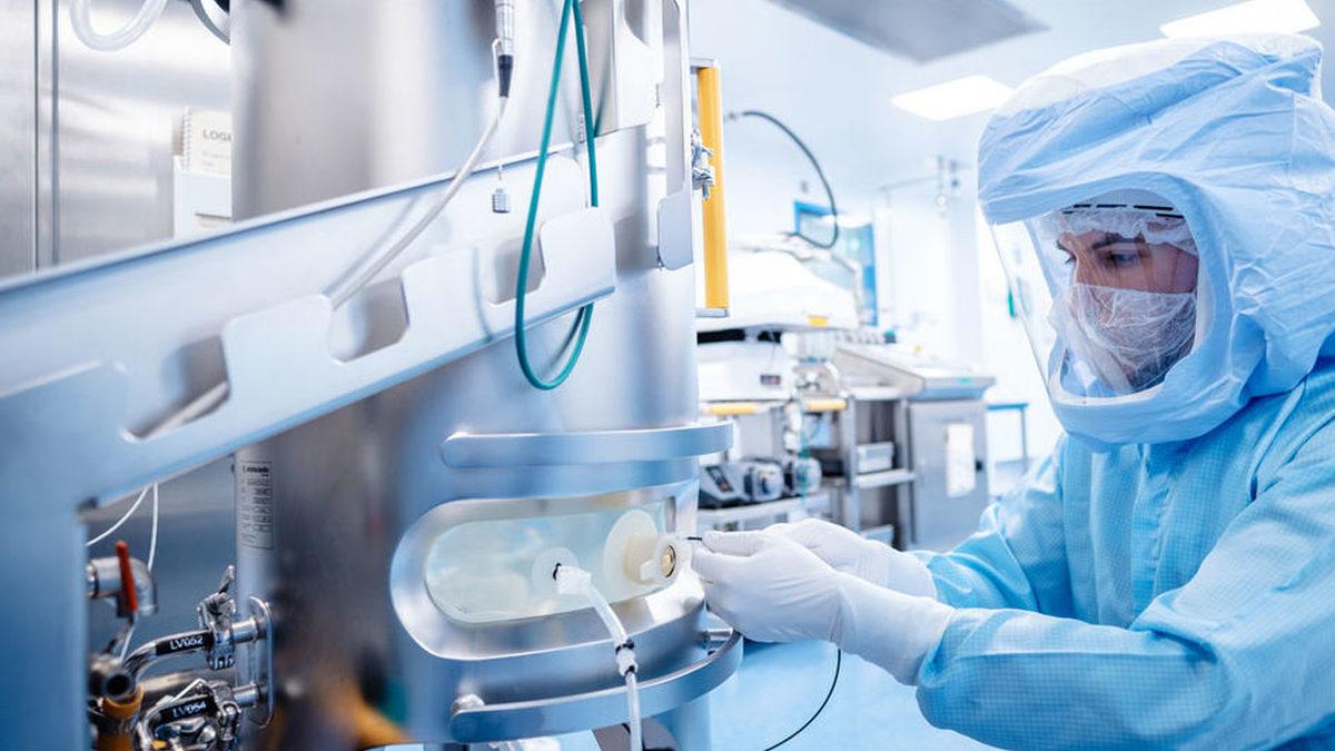 Kanser Nedeniyle Birkaç Ay İçinde Ölme Olasılığı %100 Olan Bu Adam, Yeni mRNA Aşıları Sayesinde Nasıl Oldu da İyileşmeye Başladı?