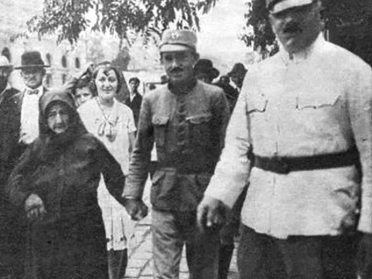 Eli Öpülesi Bir Teyze Gibi Görünse de 150 Kişiyi Öldürmüş Olan 90 Yaşındaki Seri Katil: Baba Anujka