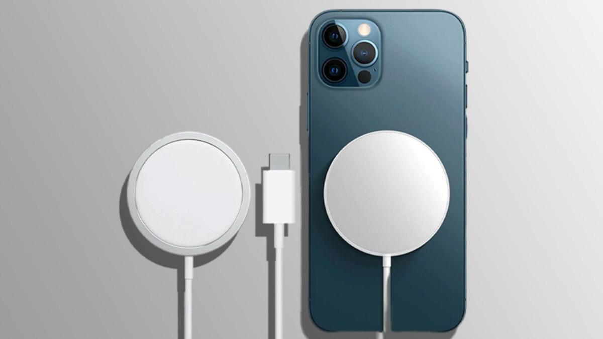 iPhone 15, "Qi2" Kablosuz Şarj Destekleyen İlk iPhone Oldu! (Peki Bu Ne Anlama Geliyor?)