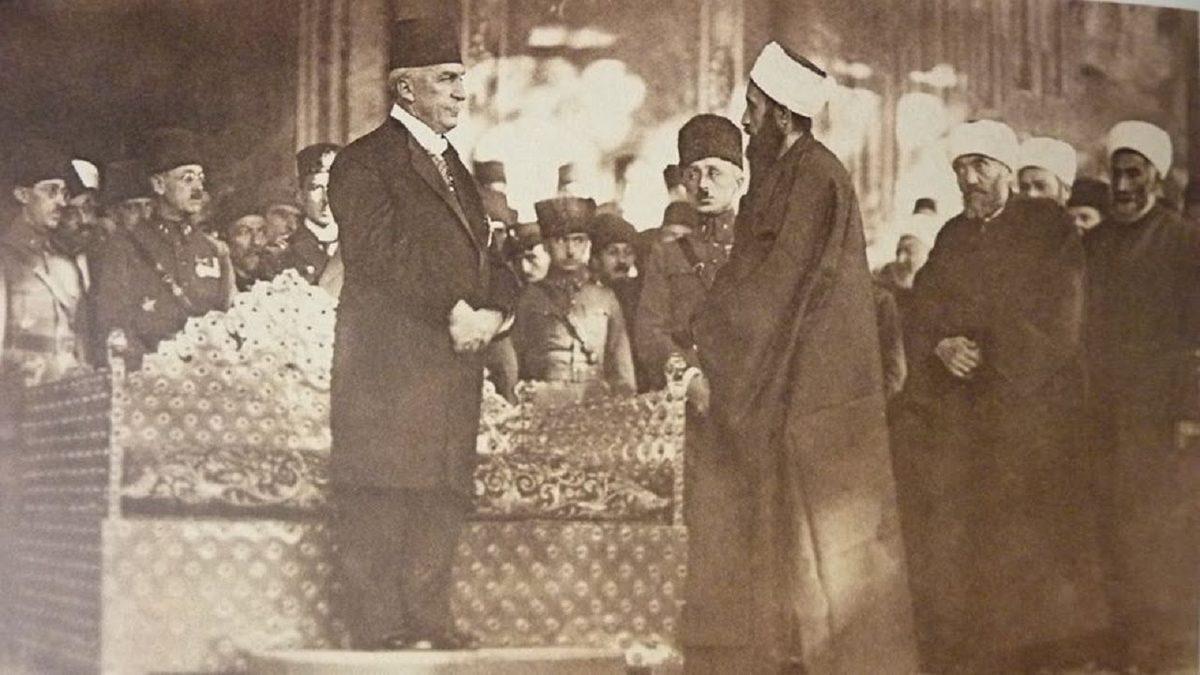 Saltanatın Kaldırılması Hakkındaki Bu Bilgileri Okuyunca Atatürk’ün Ne Kadar Yerinde Bir Karar Verdiğini Daha İyi Anlayacaksınız