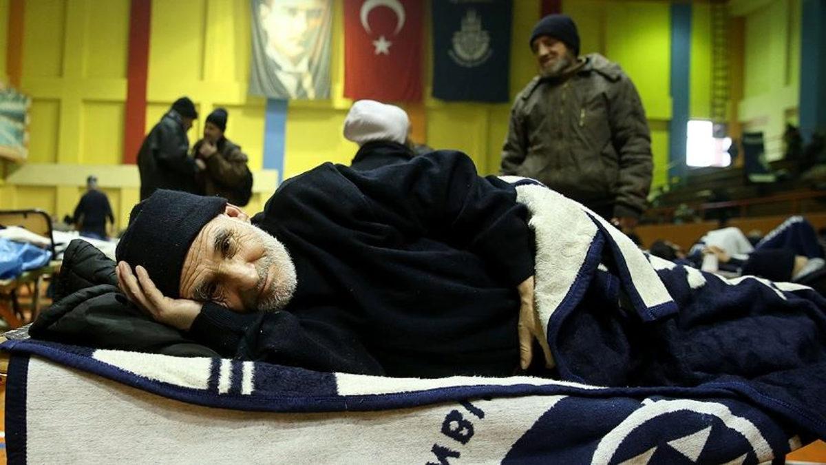 Dünyanın En Büyük Ekonomisine Sahip Olmasına Rağmen Amerika’da Neden Bu Kadar Çok Evsiz İnsan Var?