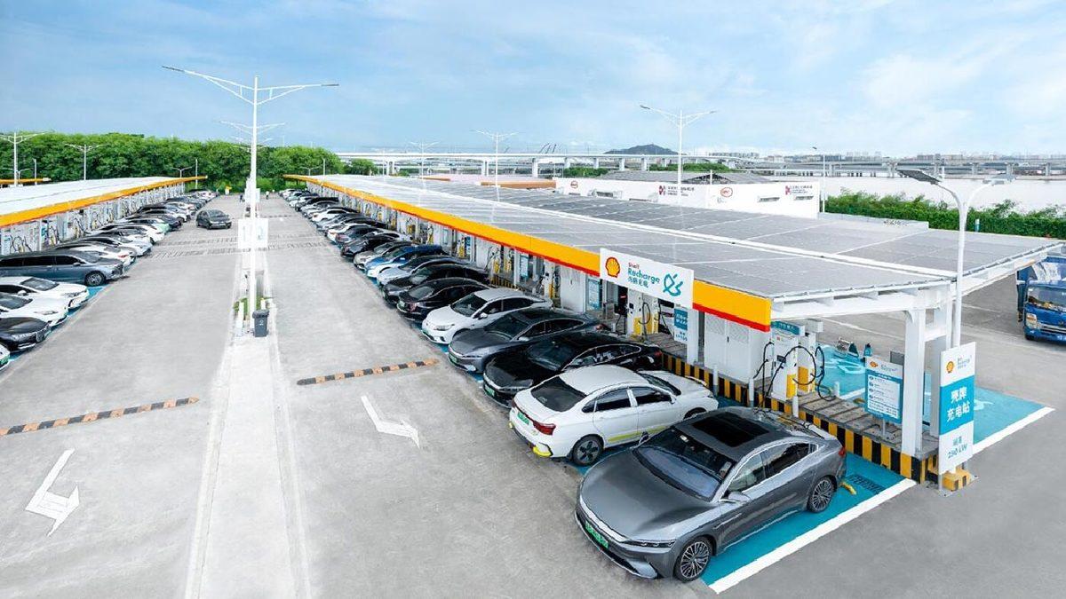 Shell ve BYD, Dünyanın En Büyük Elektrikli Araç Şarj İstasyonunu Açtı: Günde 3 Binden Fazla Araca Hizmet Veriyor!