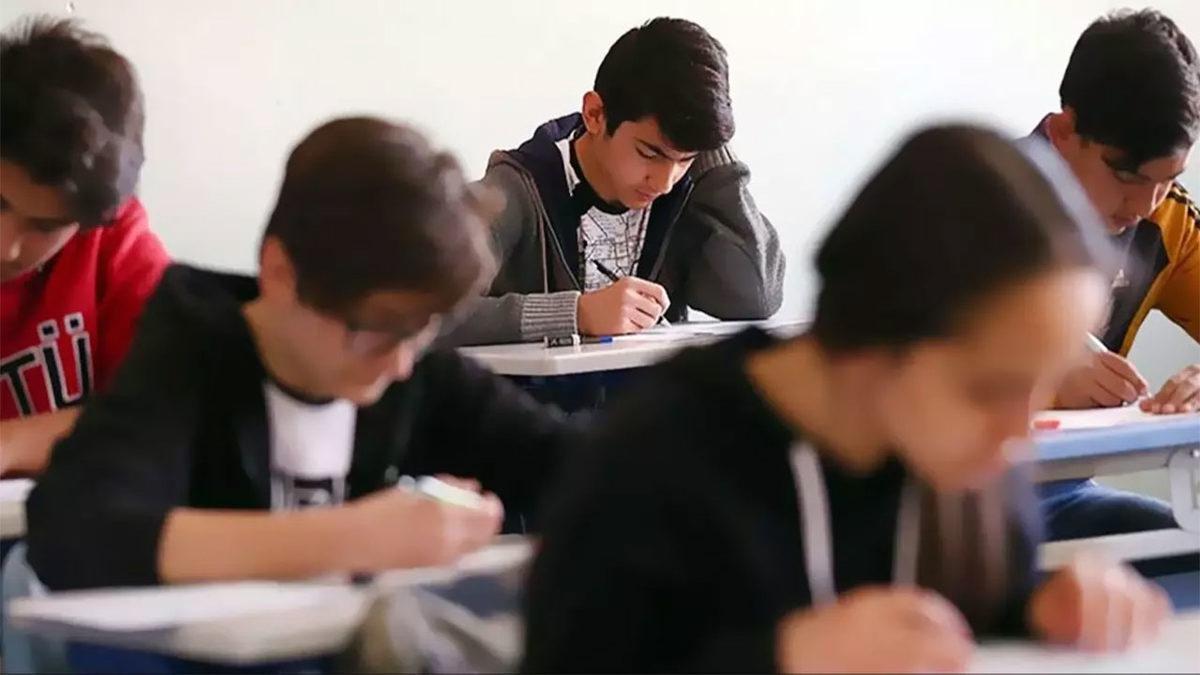 Sınıf Tekrarı Yapmamak İçin Bir Kıstas Daha Geldi: Artık Türkçe Ortalaması 70 Olmayan Sınıfta Kalacak