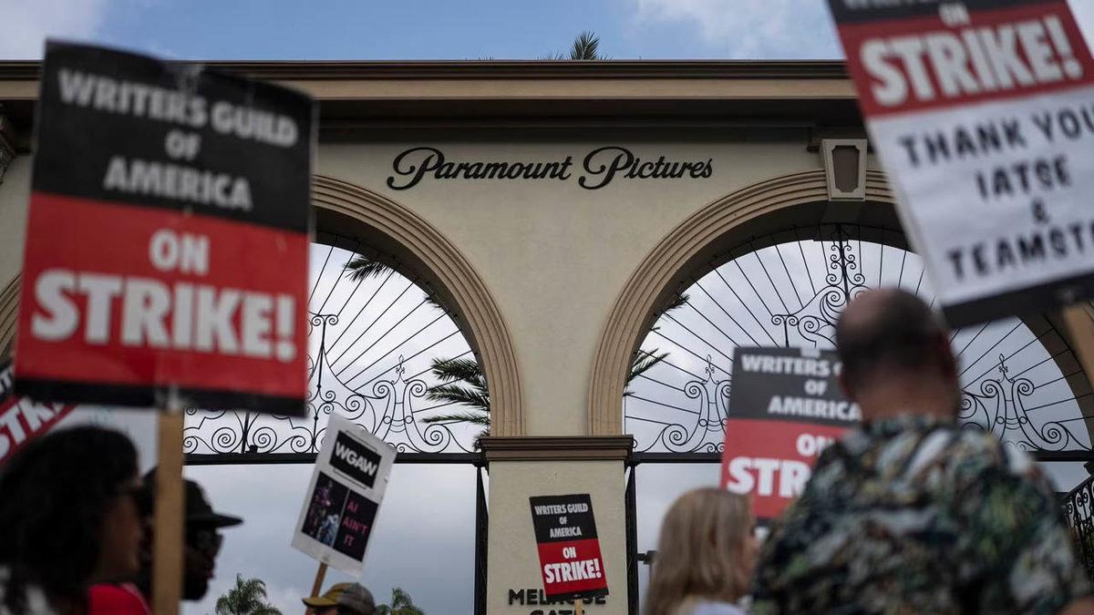 Hollywood Tarihinin En Büyük Grevi Resmen Sona Erdi: Yazarlardan Sonra, Oyuncularla da Anlaşmaya Varıldı