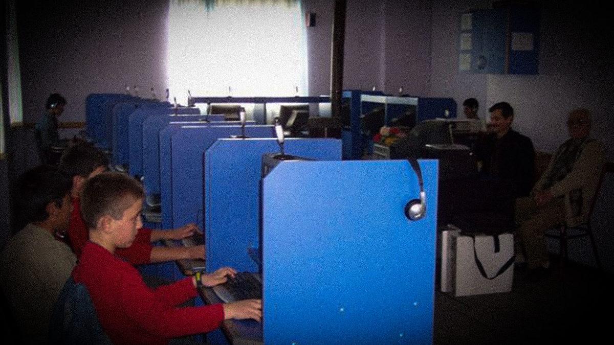 Hazır CS2 Çıkmışken… FPS Oyunlarına Yön Vererek Adeta Bizimle Büyüyen Counter-Strike Serisinin Tarihindeki Önemli Anlar