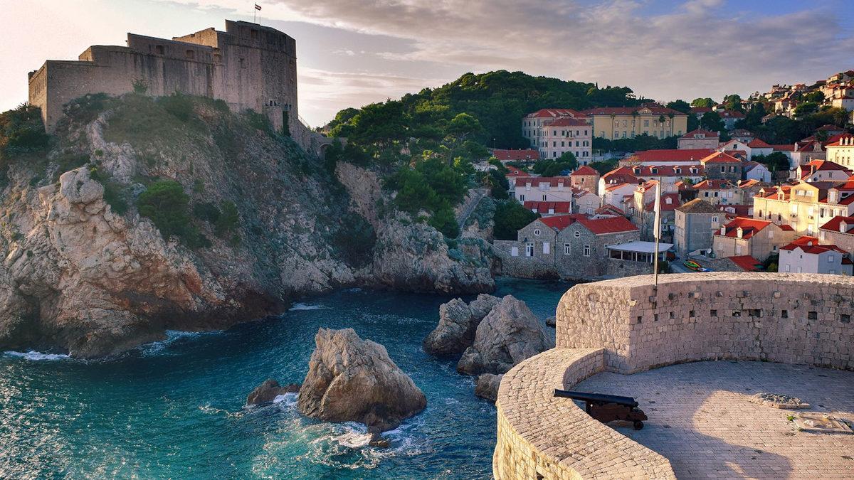 Tası Tarağı Toplayıp Dijital Göçebe Olarak Gitmek İsteyeceğiniz 8 Ülke (Bali Bi’ Düşündürmedi Değil!)