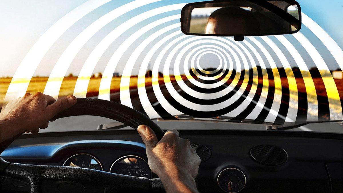 Otoyolda Araba Sürerken Birkaç Dakikalığına Hipnoza Yakalanıyorsanız Acilen Bu İçeriği Okumanızda Fayda Var!