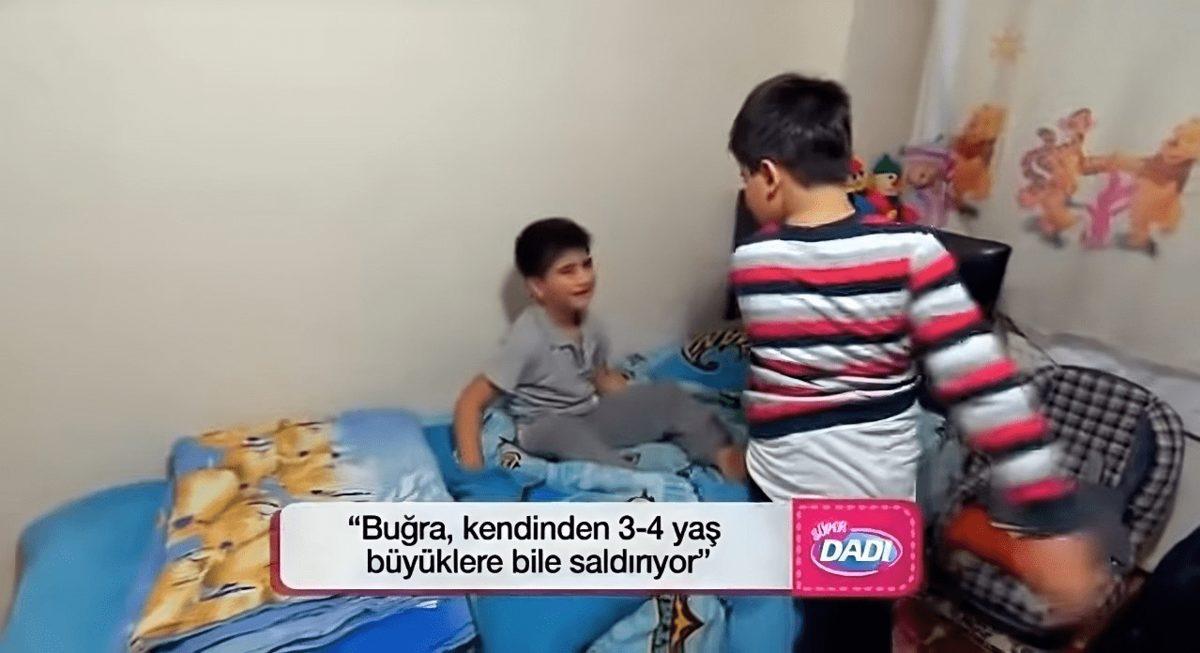 Erkek Çocuklarının Kızlara Kıyasla Daha Hareketli Olmasının Temel Sebebi Nedir?