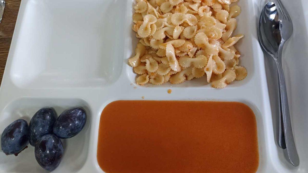 Protestolarla Gündeme Gelen Türkiye’deki Üniversitelerin Yemekleri ile Yurt Dışındakileri Karşılaştırdık: Bazıları Lüks Restoran Kalitesinde!