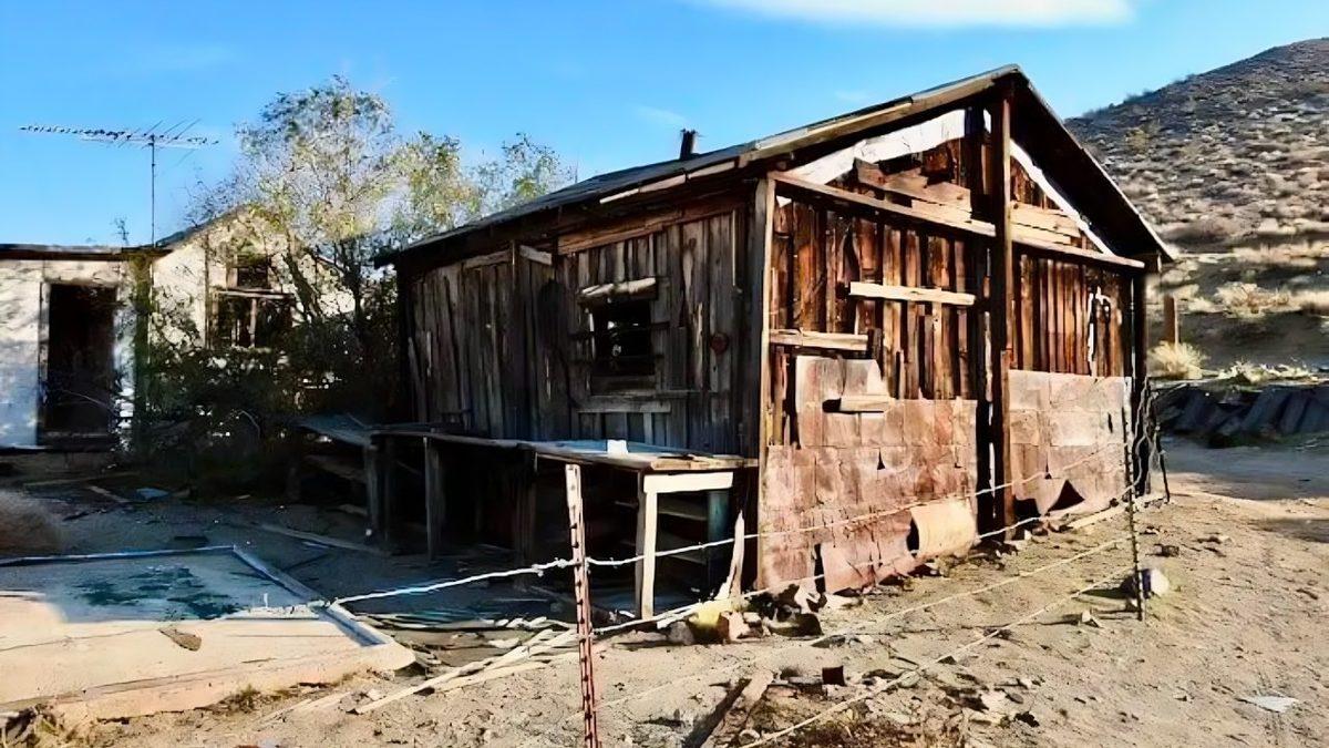 Bu Çılgın Adam, “En Az 30 Yıl Boyunca” Tek Başına Tünel Kazmasıyla Biliniyor: Peki Onu Bu Davranışa İten Şey Neydi?