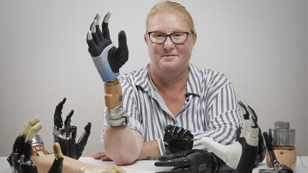 Vücuda Tamamen Entegre Olan Protez El Geliştirildi [Video]