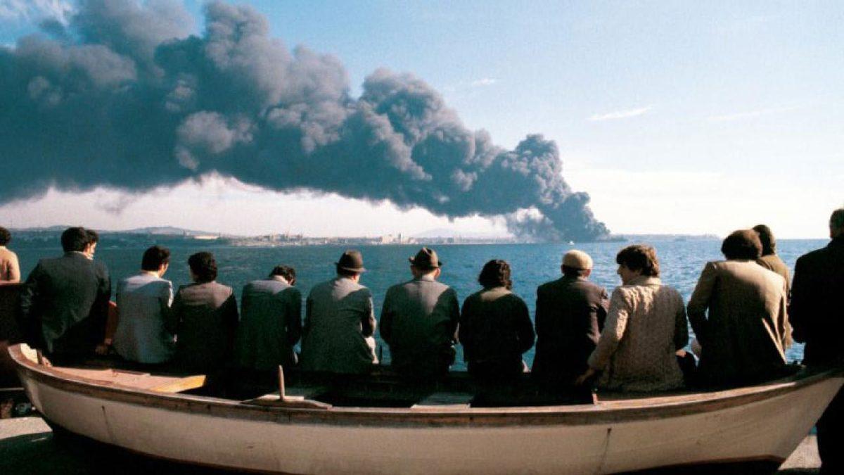 Tam 44 Yıl Önce İstanbul Boğazı’nın Ortasında Yaşanan Korkunç Deniz Felaketi: Independenta Tanker Patlaması