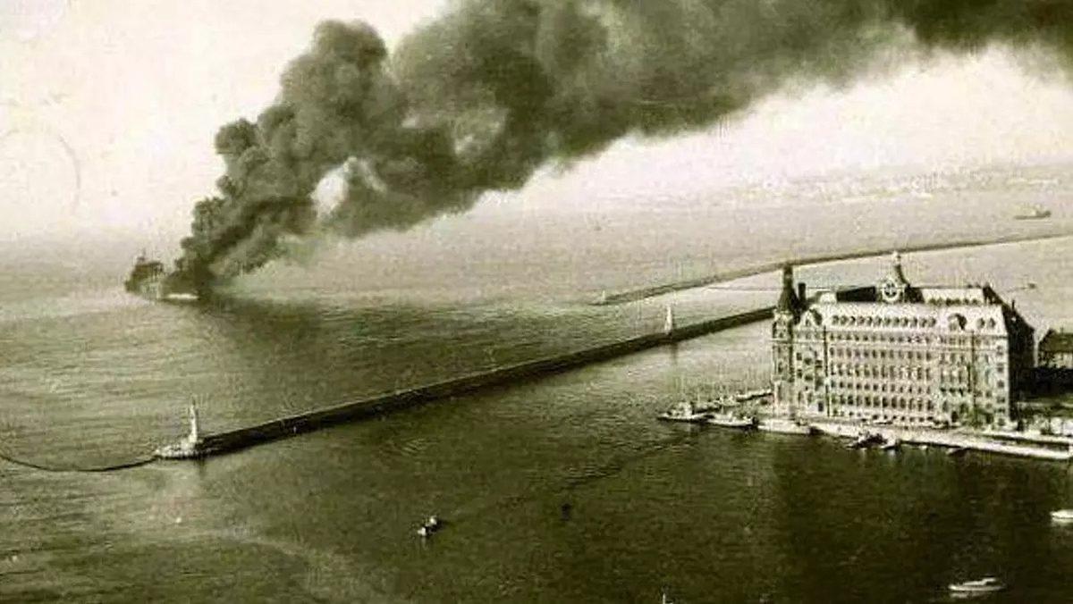 Tam 44 Yıl Önce İstanbul Boğazı’nın Ortasında Yaşanan Korkunç Deniz Felaketi: Independenta Tanker Patlaması