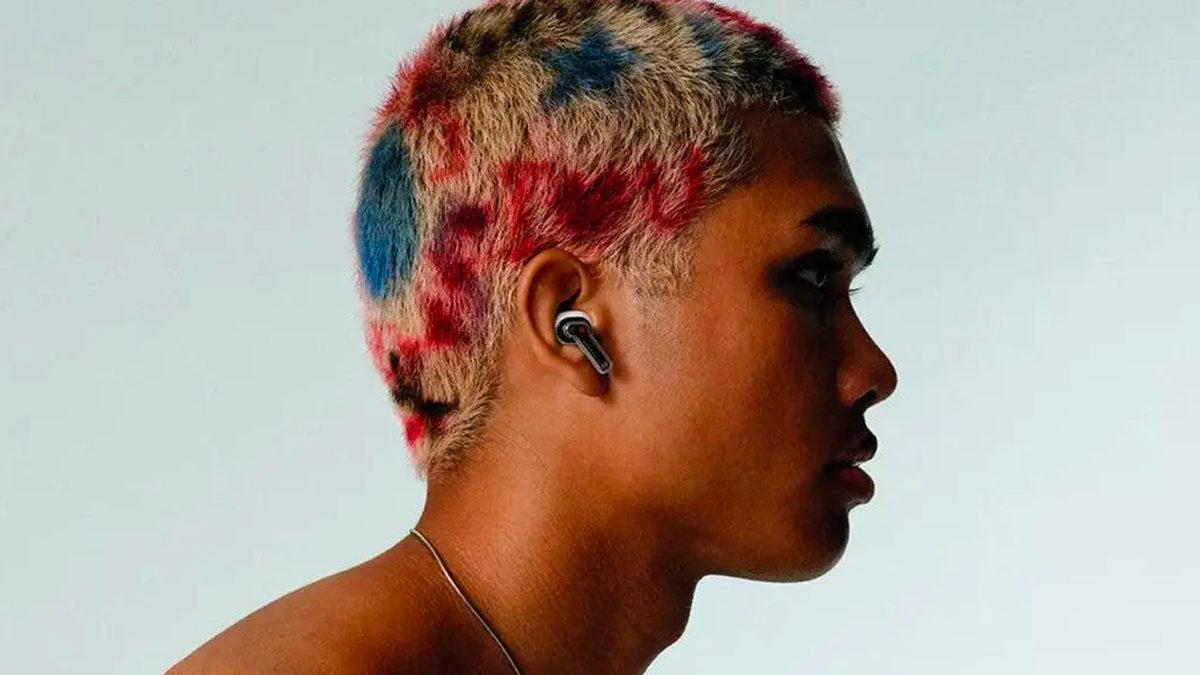 Piyasaya Hızlı Bir Giriş Yapıp Adından Bolca Söz Ettirmeyi Başaran Nothing’in Hikâyesi ve Şimdiye Kadar Çıkardığı Tüm Ürünler