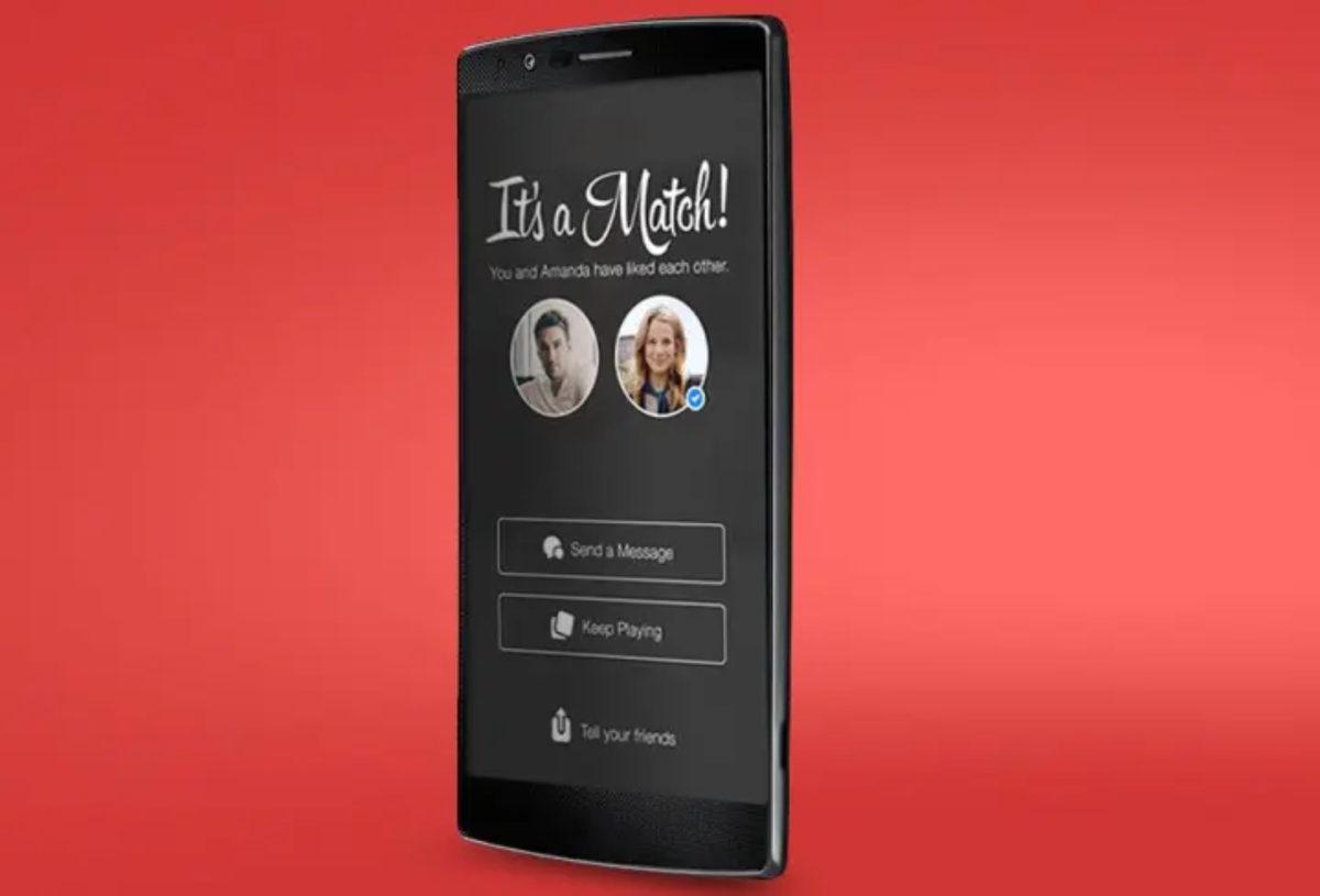 Tinder’a Çöpçatanlık Özelliği Geliyor: Arkadaşlarınıza, 