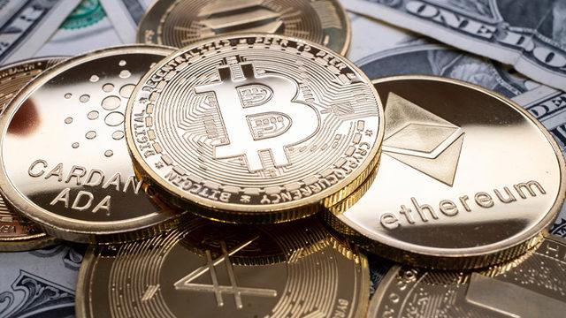 Bitcoin (BTC) Fiyatı, 1,5 Yıl Sonra 35 Bin Doları Gördü: İşte Piyasalardaki Son Durum