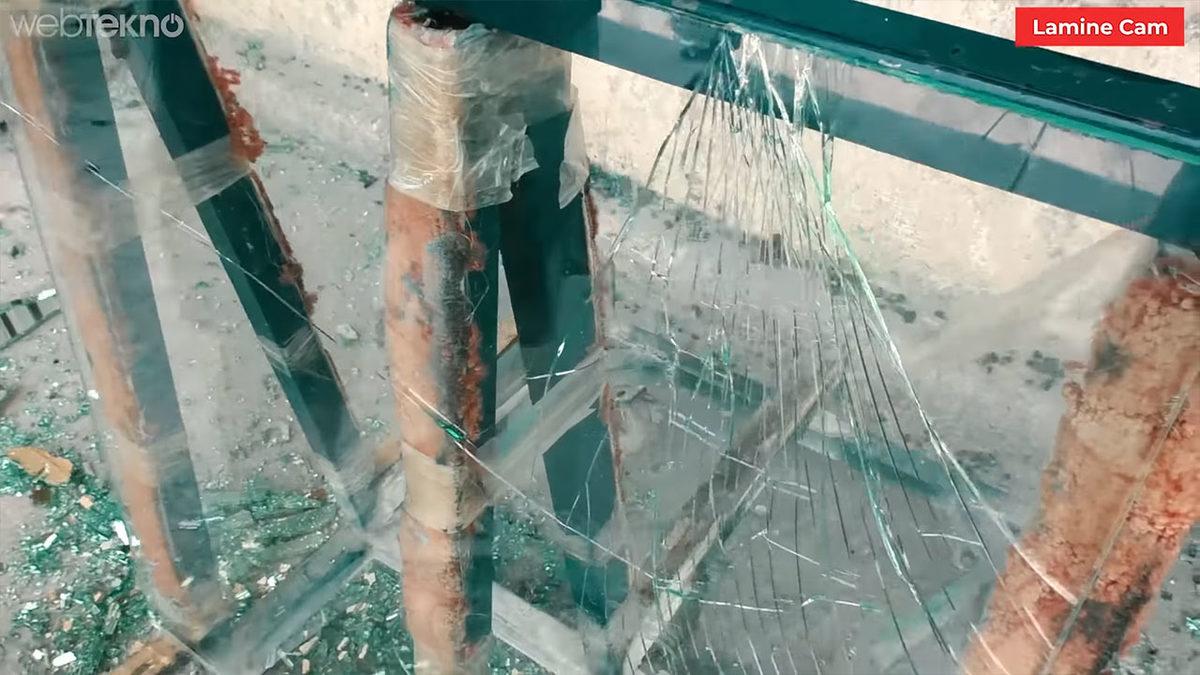 Arabaların Arka Camı, Ön Camına Kıyasla Neden Daha Çok İşlemden Geçer?