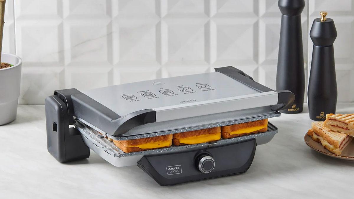 Tost Sevdalılarına Dev Hizmet: En İyi Tost Makinesi Nasıl Seçilir?