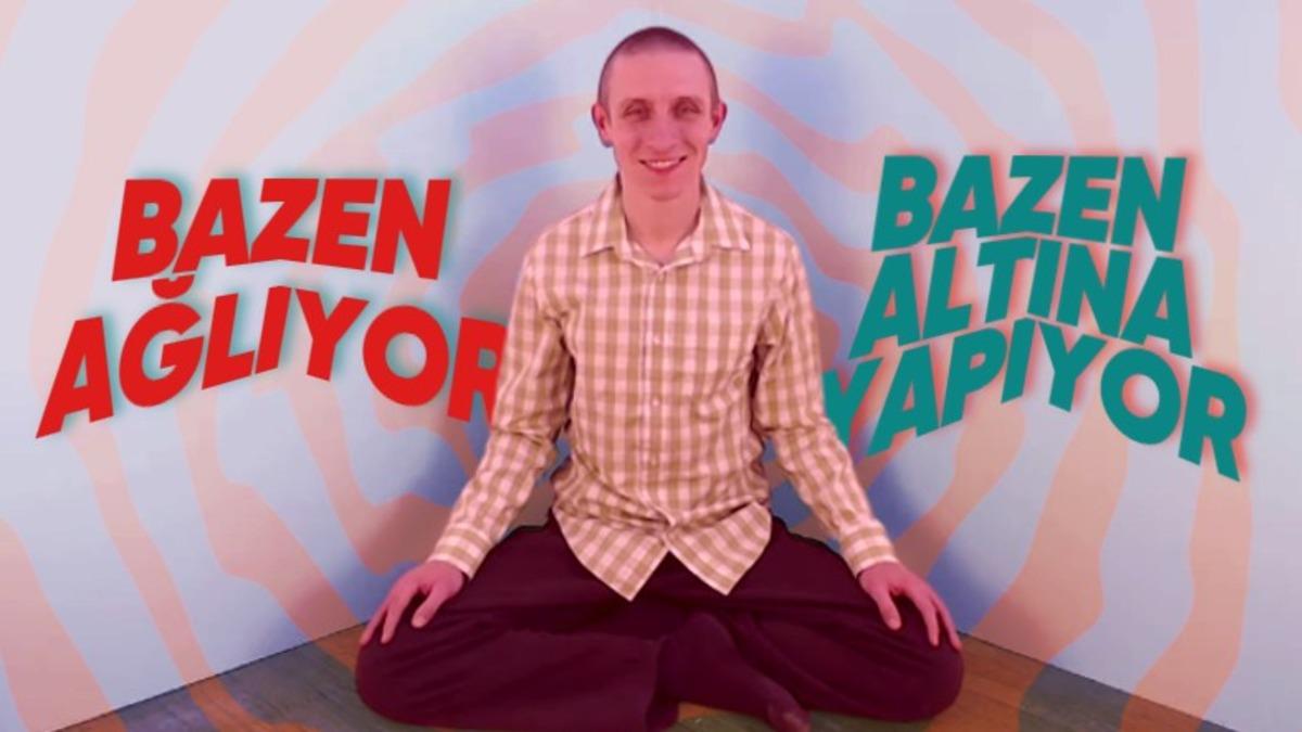 Senelerdir 4 Saat Boyunca Kameraya Bakıp Gülümseyen Tuhaf YouTuber’ın Bunu Yapmasının Hiç Tahmin Edemeyeceğiniz Sebebi