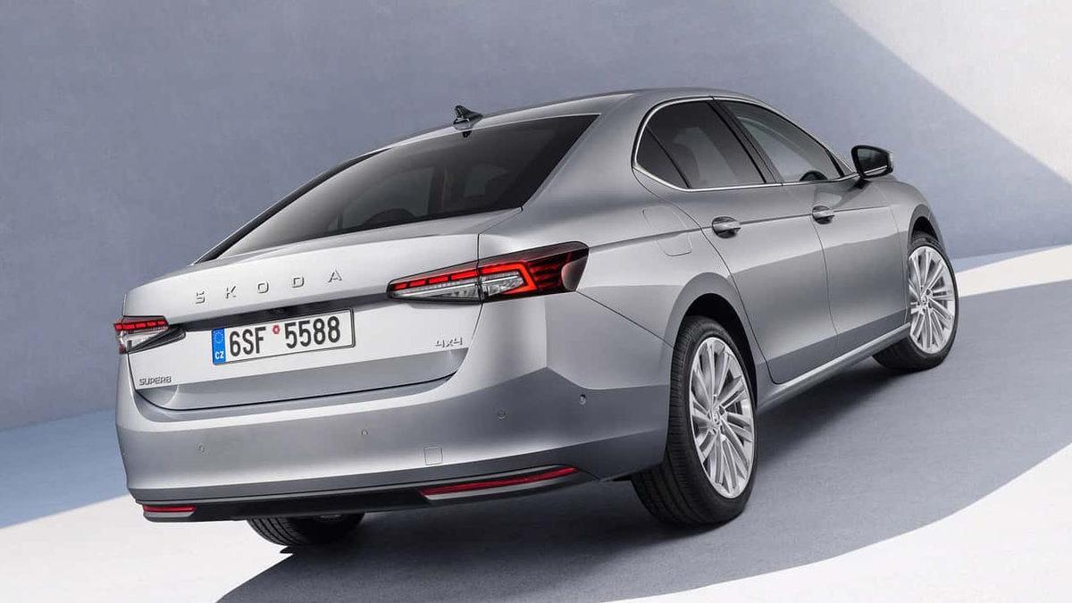 Passat Sedanı Unutturmaya Çalışacak 2024 Skoda SuperB, Türkiye’de Satışa Sunuldu: İşte Fiyatı ve Özellikleri