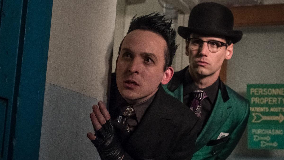 Öncelikle Lost Çok Bozdu... Efsane Bir Başlangıç Yapmalarına Rağmen Sonradan Hayal Kırıklığına Uğratan 14 Dizi