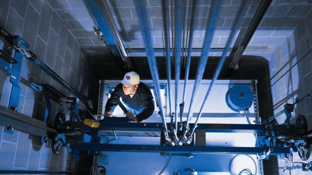 Bir Asansör Daha Düştü: Art Arda Kazalara (!) Neden Olan KYK Yurtlarındaki Asansörlerde Ne Gibi Hatalar Olabilir?