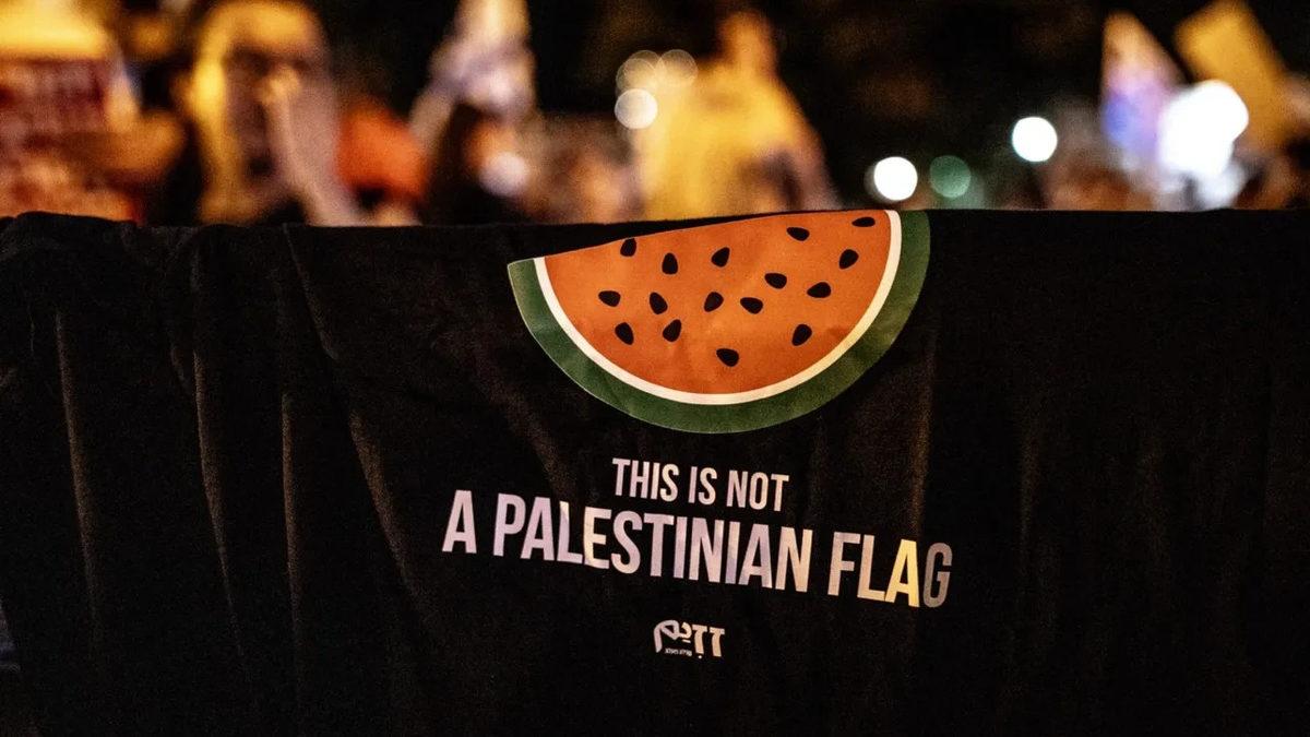 Karpuz Deyip Geçmeyin, Kendisi Bir Direnişi Temsil Ediyor: Peki Nasıl Filistin’in Sembolü Hâline Geldi?