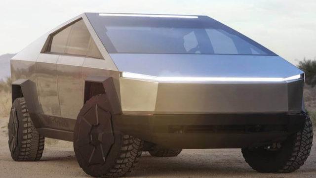 Tesla, Cybertruck’lara Yönelik "1 Yıl Satılamaz" Kararından Vazgeçti