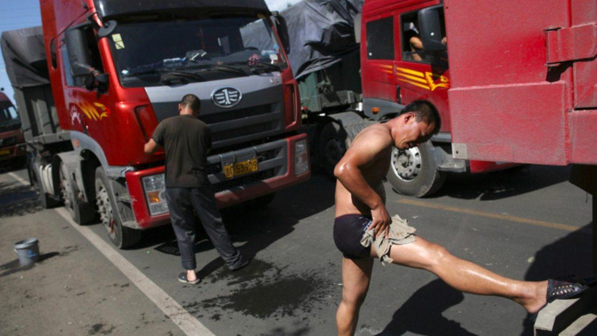 Tarihte Eşi Benzeri Yok: Çin’deki Bir Otoyolda Tam 12 Gün Süren Trafik Sıkışıklığının Sebebi Neydi?