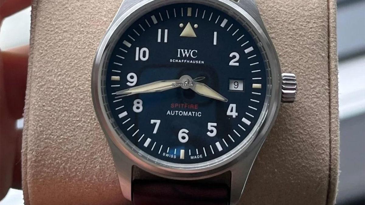 Pahalı Saatlerin Arkasındaki Bu Dönen Parçanın İşlevini Öğrenince Mühendisliğine Hayran Kalacaksınız