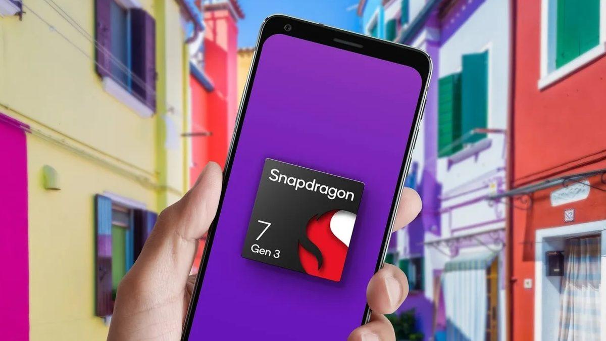 Qualcomm, Orta Seviye Telefonlara Amiral Gemisi Özellikler Getirecek Snapdragon 7 Gen 3’ü Tanıttı