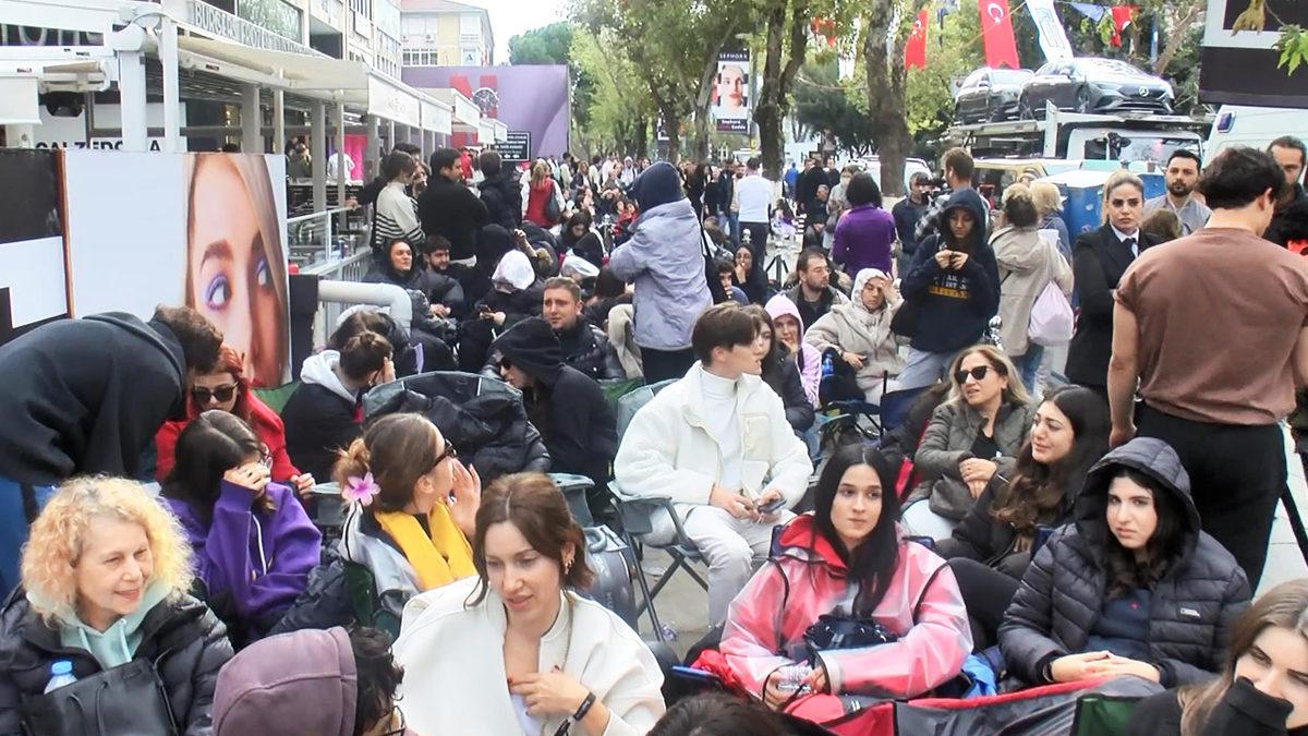 Sephora Kuyrukları, Dilan Polat Fanları Derken Son Yıllarda Kozmetik Ürünleri Neden Bu Kadar Çok Talep Görüyor?