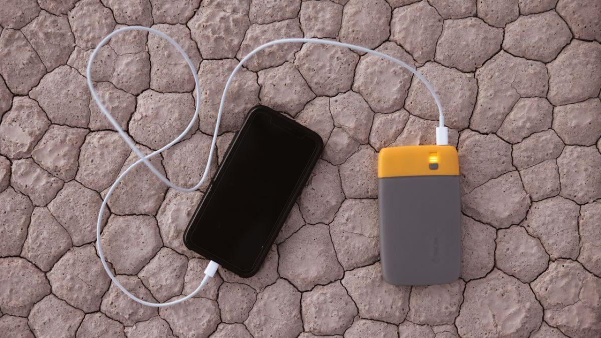 Kandırılıyoruz: Üzerinde 20.000 mAh Yazan Bazı Powerbank’ler, Bir Telefonu Neden Sadece 2 Kez Şarj Edebiliyor?